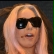 Lady Gaga posa com nova impressora de fotos porttil da Polaroid